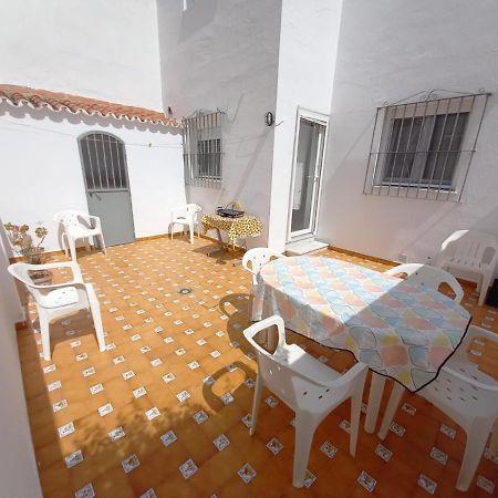 Casa Con Patio En El Centro De La Ciudad Villa Chiclana de la Frontera Kültér fotó